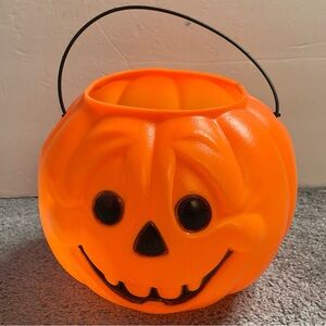 Vintage GENERAL FOAM Blow Mold Jack-O-Lantern Pumpkin Halloween Candy Bucket